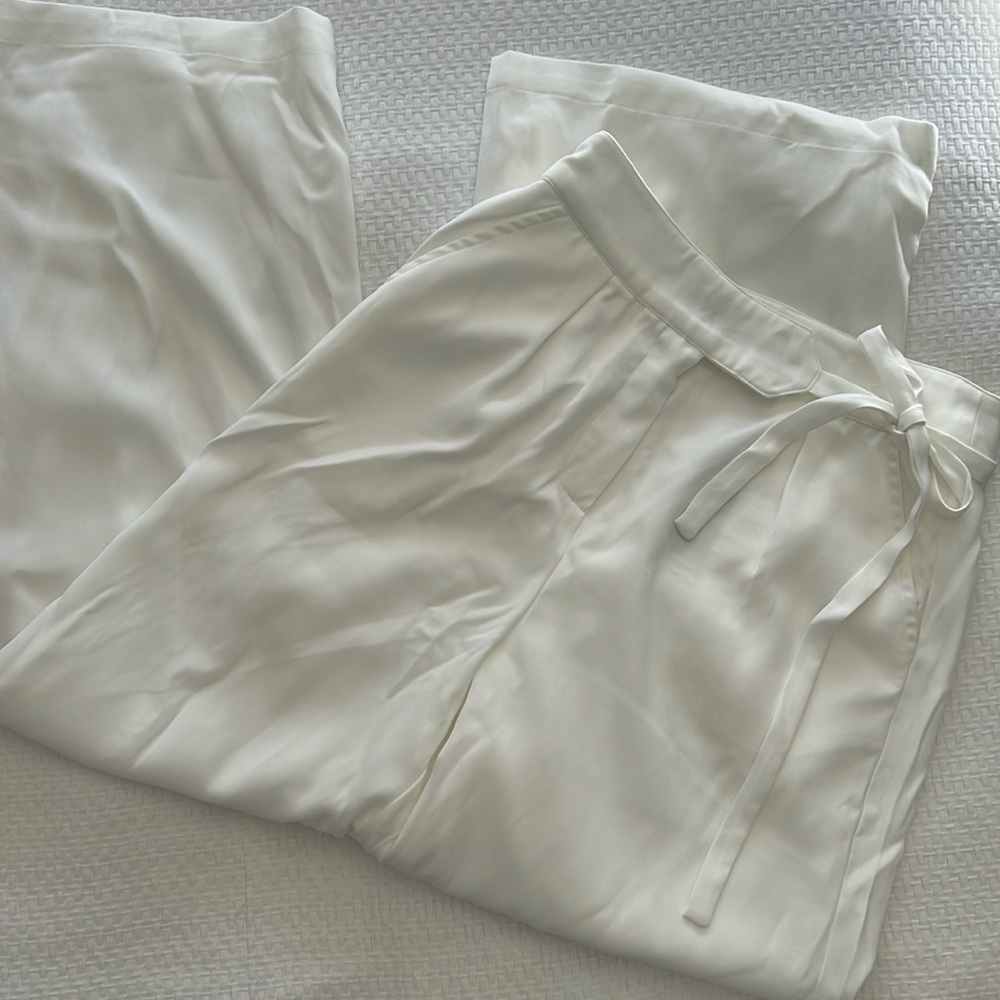 SALE! NWT Lulus Chic Sophistication wide leg side tie pants Cream Ivory Size M - Picture 5 of 7